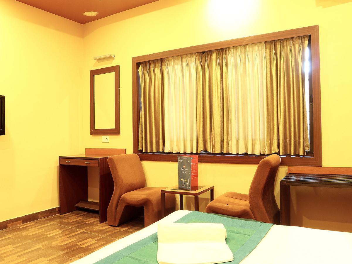 Hotel Trimoorti Kolkata Exterior photo